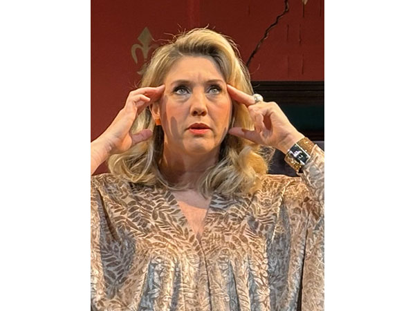 The Bonington Players Amateur Theatre in Arnold Nottingham